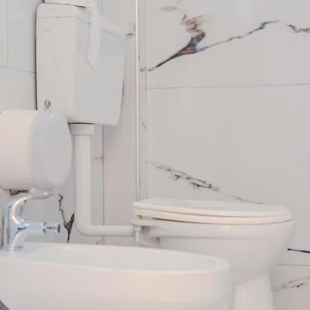 Bejart 5 Apartament *