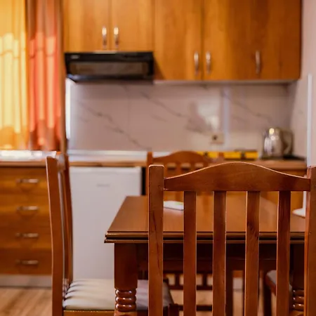 Bejart 5 Apartamento Tirana